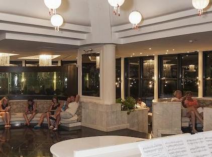 Perre La mer Resort & Spa تورنگار