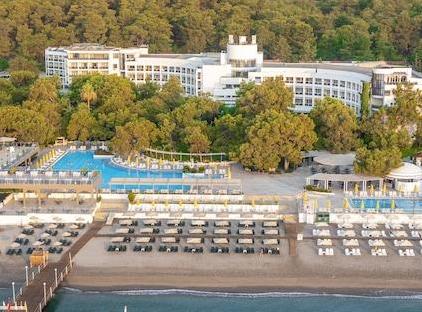 Perre La mer Resort & Spa تورنگار
