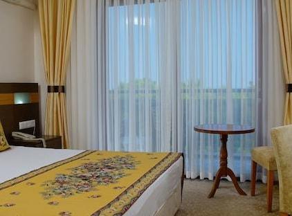 Perre La mer Resort & Spa تورنگار