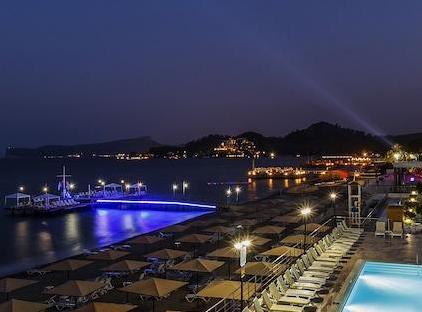 Perre La mer Resort & Spa تورنگار