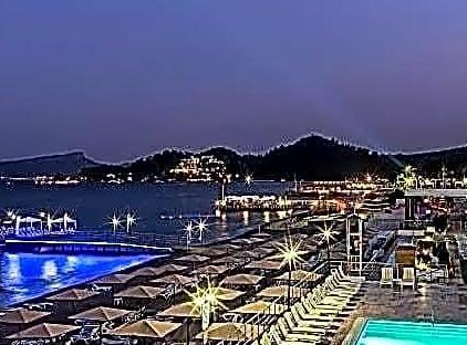 Perre La mer Resort & Spa تورنگار
