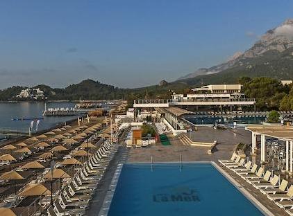 Perre La mer Resort & Spa تورنگار