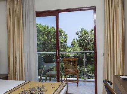 Perre La mer Resort & Spa تورنگار