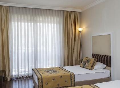 Perre La mer Resort & Spa تورنگار
