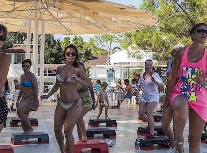 Perre La mer Resort & Spa تورنگار