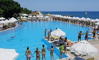 Perre La mer Resort & Spa تورنگار