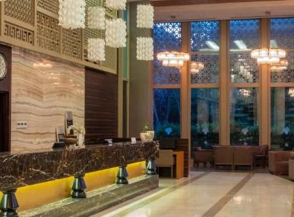 Queen's Park Le Jardin تورنگار