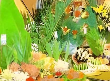 Queen's Park Le Jardin تورنگار