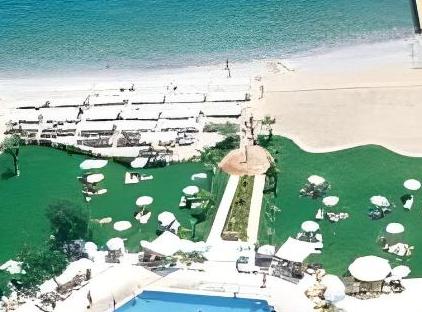 Champion Holiday Village تورنگار