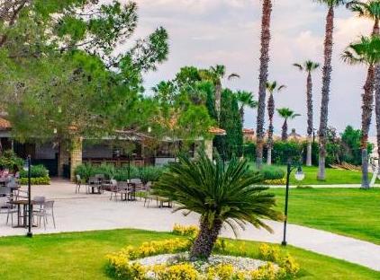 Champion Holiday Village تورنگار