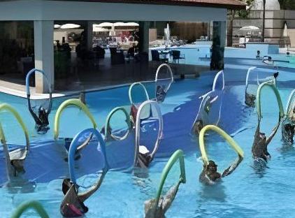 Champion Holiday Village تورنگار