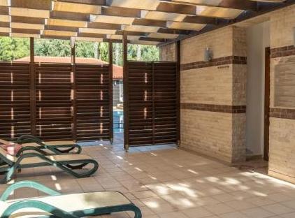 Champion Holiday Village تورنگار