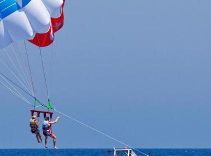 Champion Holiday Village تورنگار