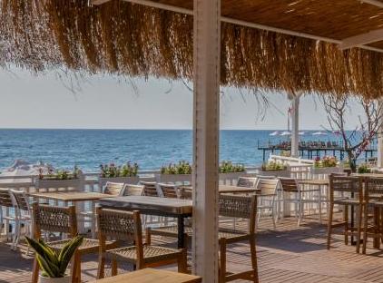 Crystal Flora Beach Resort - All Inclusive تورنگار