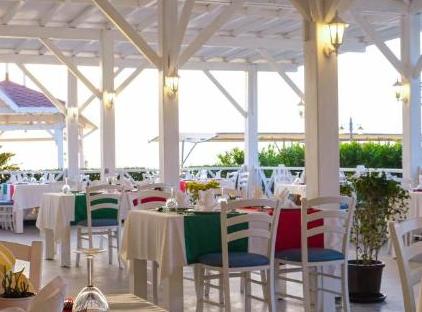 Crystal Flora Beach Resort - All Inclusive تورنگار
