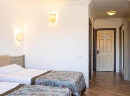 Crystal Aura Beach Resort & Spa - All Inclusive تورنگار