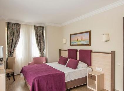 Crystal Aura Beach Resort & Spa - All Inclusive تورنگار