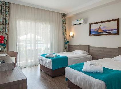 Crystal Aura Beach Resort & Spa - All Inclusive تورنگار