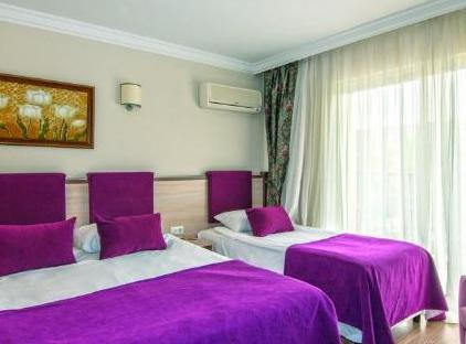 Crystal Aura Beach Resort & Spa - All Inclusive تورنگار
