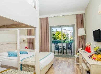 Greenwood Kemer Resort تورنگار