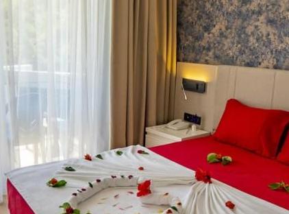 Eldar Garden Resort Hotel تورنگار