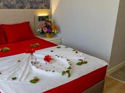 Eldar Garden Resort Hotel تورنگار