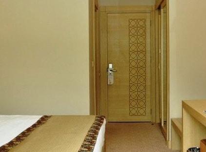 Eldar Garden Resort Hotel تورنگار
