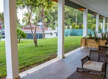 Eldar Garden Resort Hotel تورنگار