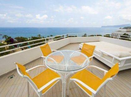 Eldar Garden Resort Hotel تورنگار