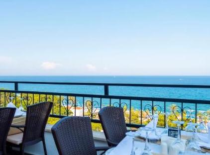 Amara Comfort Kemer تورنگار
