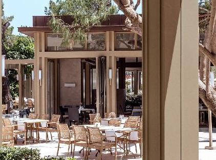 Akka Antedon Hotel تورنگار