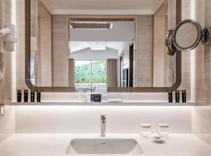 Akka Antedon Hotel تورنگار