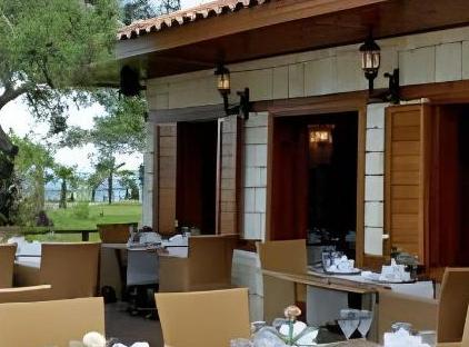Akka Antedon Hotel تورنگار