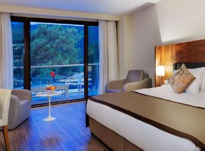 Nirvana Mediterranean Excellence تورنگار