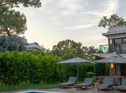 Nirvana Mediterranean Excellence تورنگار