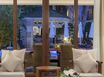 Nirvana Mediterranean Excellence تورنگار