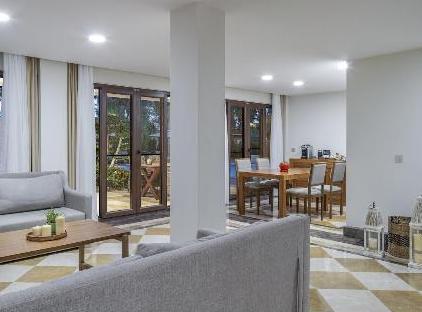Nirvana Mediterranean Excellence تورنگار