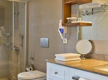 Kimera Hotel تورنگار