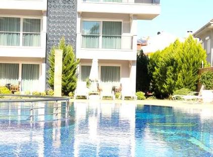 Truemar Hotels @ Suites تورنگار