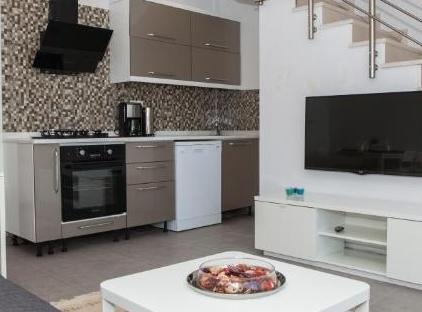 Truemar Hotels @ Suites تورنگار