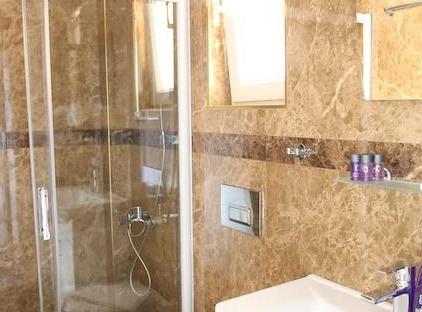 Truemar Hotels @ Suites تورنگار