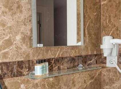 Truemar Hotels @ Suites تورنگار