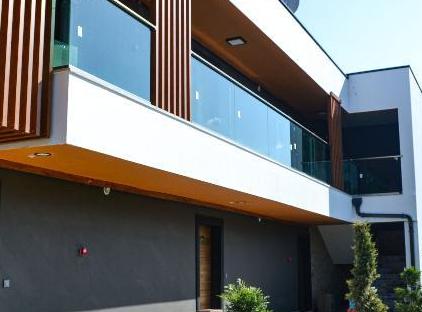 Guven Park Residance Hotel تورنگار