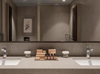 NG Phaselis Bay تورنگار