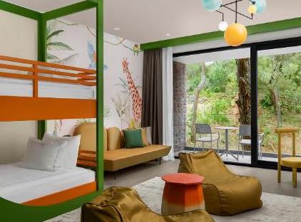 NG Phaselis Bay تورنگار