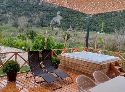 Villa Nar تورنگار