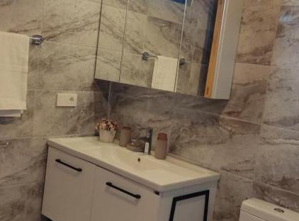Villa Nar تورنگار