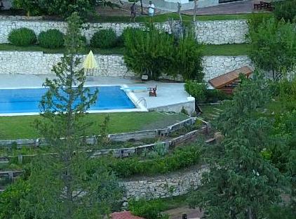 Trinitys Forest Bungalows تورنگار