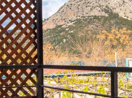 Ceneviz Hotel تورنگار