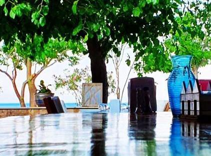 Ceneviz Hotel تورنگار